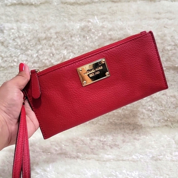 💙Michael Kors Leather Red Long Wallet - Picture 1 of 16